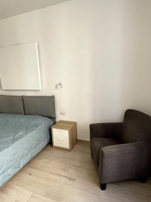 Domus Art Suites Merulana Rzym Zewnętrze zdjęcie