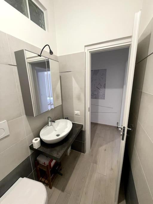 Domus Art Suites Merulana Rzym Zewnętrze zdjęcie