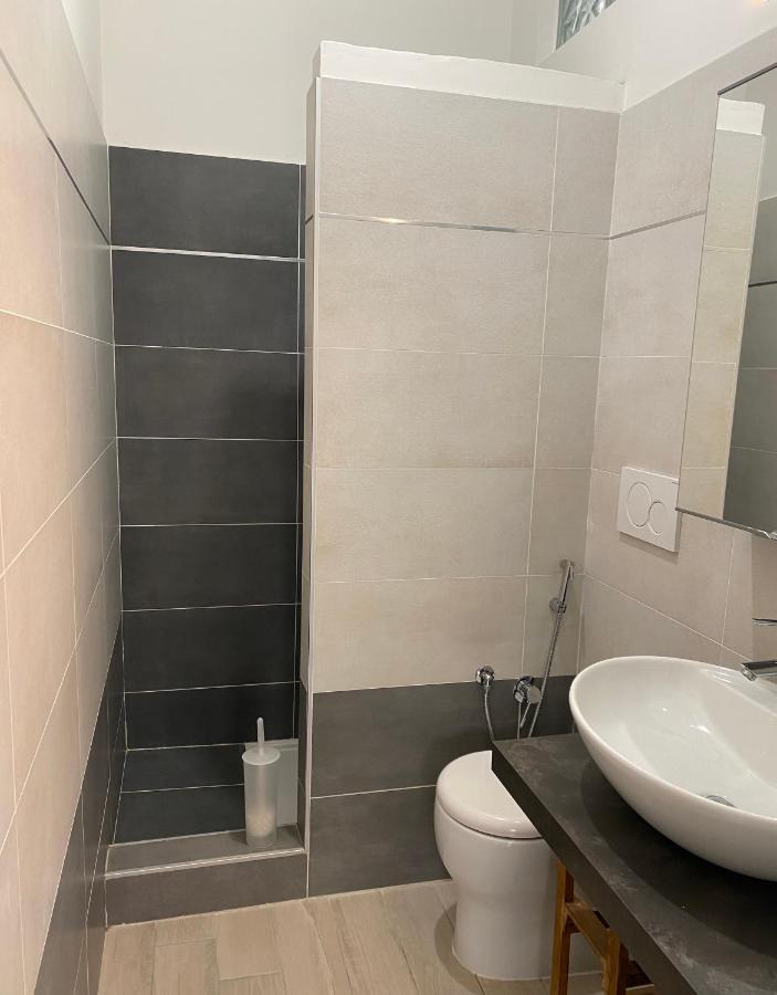 Domus Art Suites Merulana Rzym Zewnętrze zdjęcie