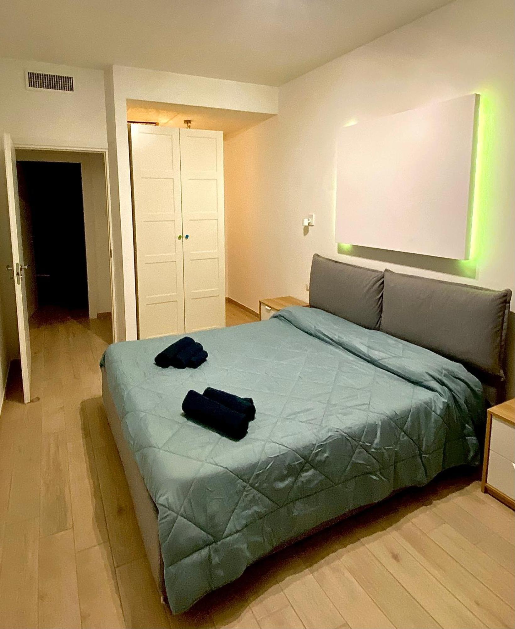 Domus Art Suites Merulana Rzym Zewnętrze zdjęcie